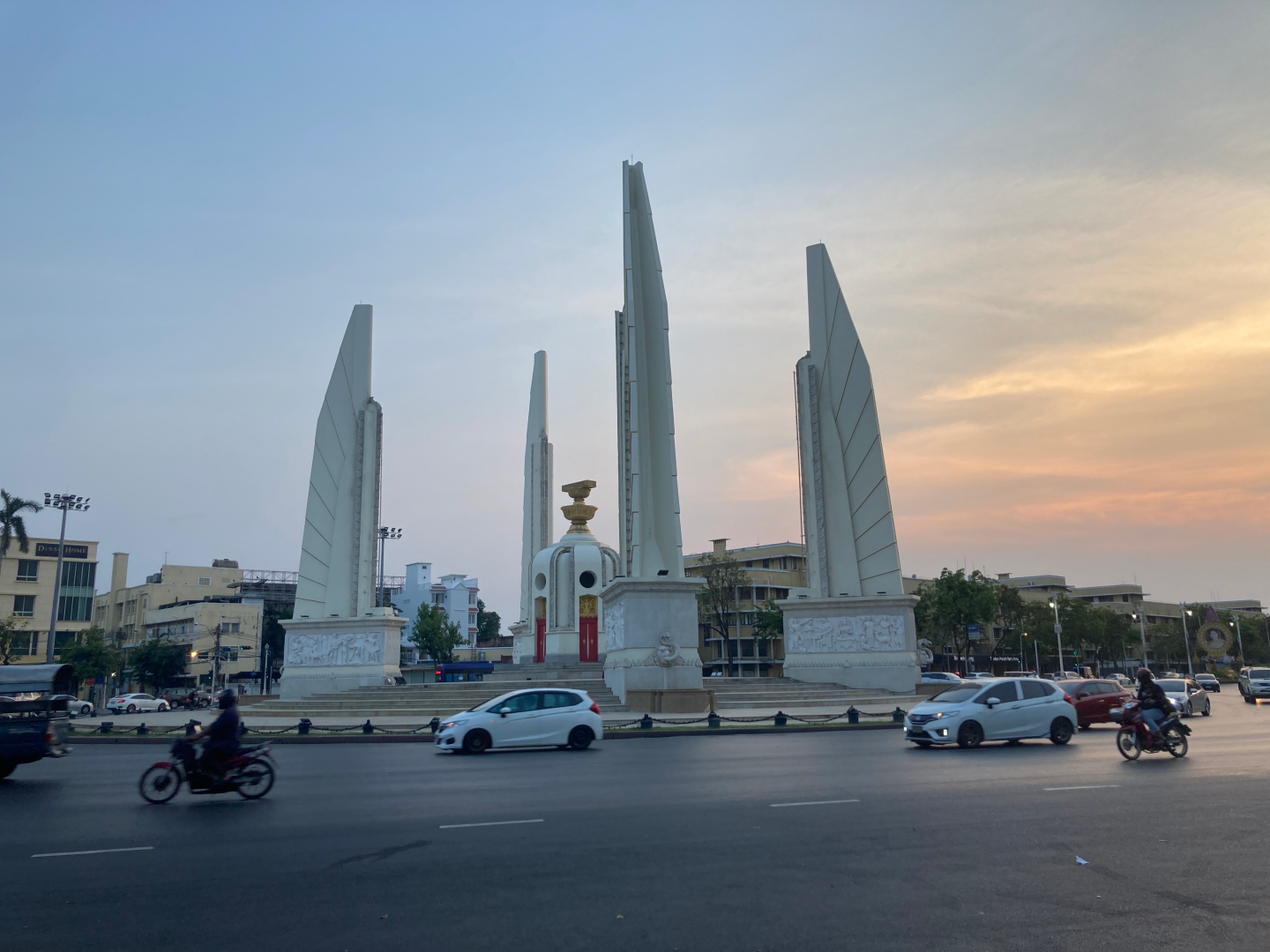 The freedom monument in Bangkok's city center